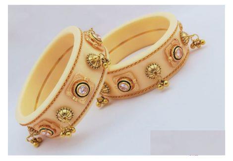 BANGLES SET